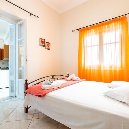 Town House For 6-16 With Ac Villa Páros Exterior foto